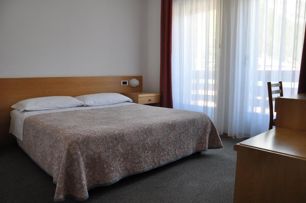 Hotel Ideal Sarche di Calavino Δωμάτιο φωτογραφία