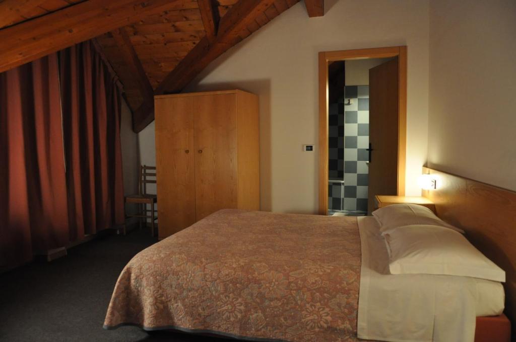 Hotel Ideal Sarche di Calavino Δωμάτιο φωτογραφία