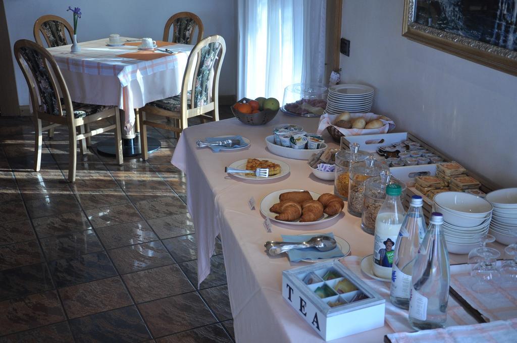 Hotel Ideal Sarche di Calavino Εξωτερικό φωτογραφία